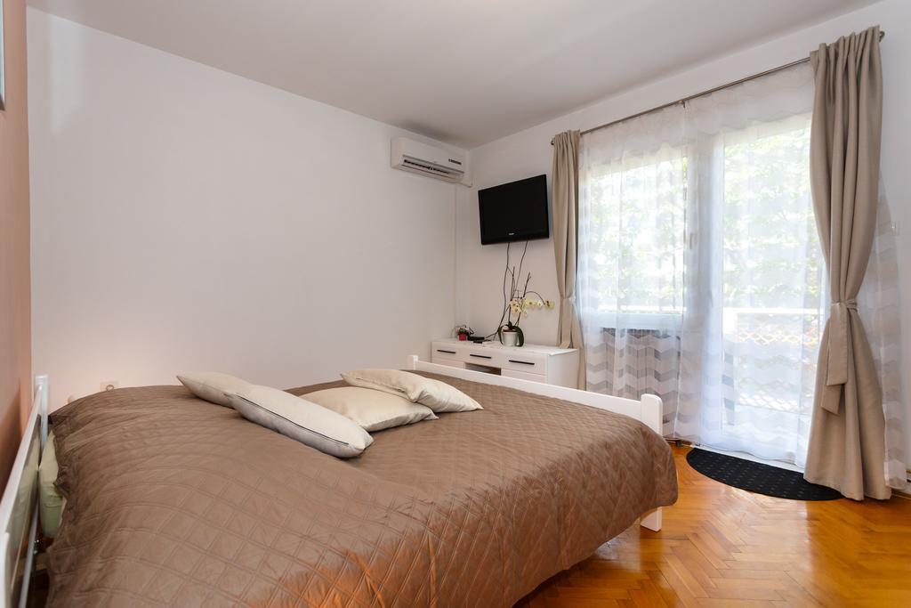 Apartments D 크르크 외부 사진
